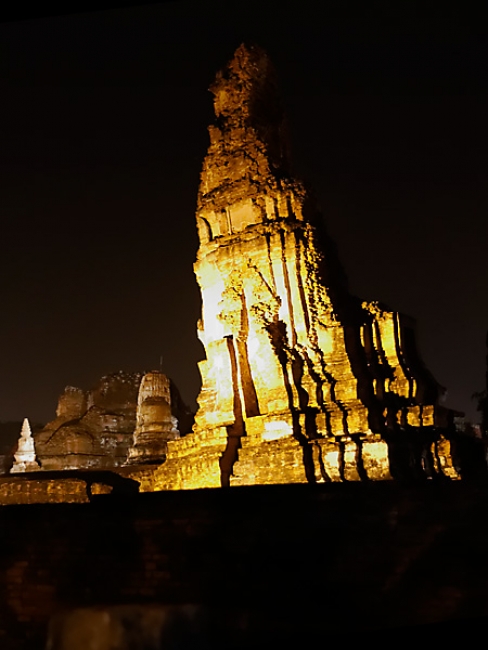 Illuminations Ayutthaya-023